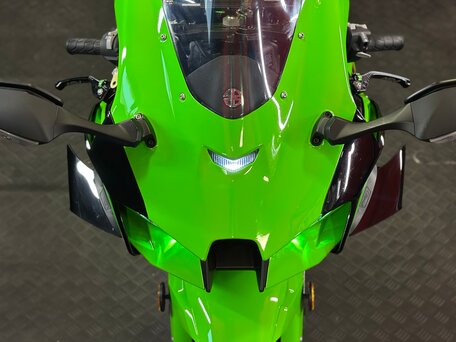2024 Kawasaki ZX-10R Ninja, зелёный, 2350000 рублей, вид 4
