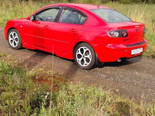 2006 Mazda 3 I (BK) Рестайлинг, красный, 650000 рублей, вид 3