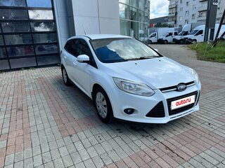 2012 Ford Focus III, белый, 780000 рублей, вид 3