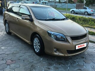 2009 Toyota Corolla Fielder X (E140, E150) Рестайлинг, коричневый, 700000 рублей, вид 1