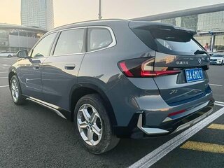 2023 BMW X1 Long 20Li sDrive III (U11/U12), серебристый, 2666777 рублей, вид 4