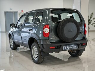 2016 Chevrolet Niva I Рестайлинг, зелёный, 382000 рублей, вид 4