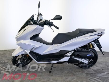 2026 Honda PCX 160, белый, 499900 рублей, вид 5