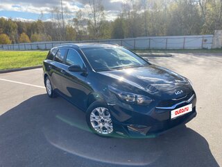 2022 Kia Ceed III Рестайлинг, чёрный, 2400000 рублей, вид 1