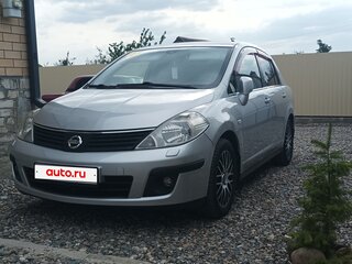 2008 Nissan Tiida I, серебристый, 610000 рублей, вид 2