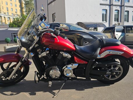 2011 Yamaha XVS1300, красный, 950000 рублей, вид 1