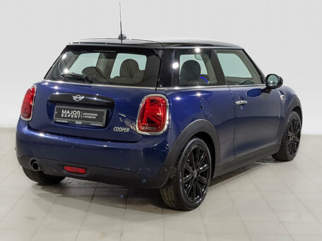 2018 Mini Hatch Cooper III (F55/F56) Рестайлинг, синий, 1955000 рублей, вид 5