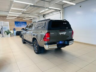 2021 Toyota Hilux VIII Рестайлинг 2, коричневый, 4999900 рублей, вид 4