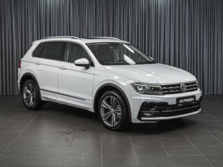 2018 Volkswagen Tiguan II, белый, 2548000 рублей, вид 1