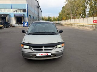 2000 Dodge Caravan III, зелёный, 340000 рублей, вид 1
