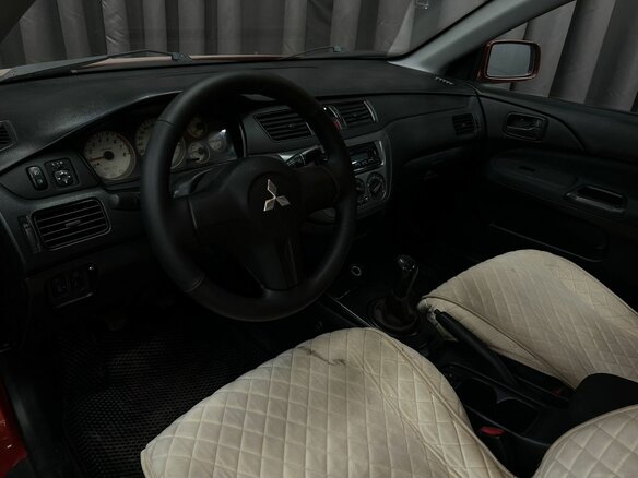 2006 Mitsubishi Lancer IX Рестайлинг, красный, 399900 рублей - вид 7