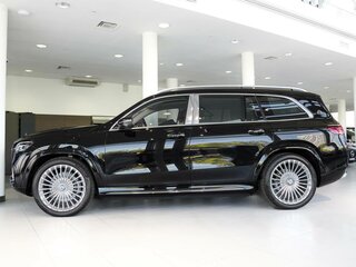 2026 Mercedes-Benz Maybach GLS 600 I Рестайлинг, чёрный, 28000000 рублей, вид 3