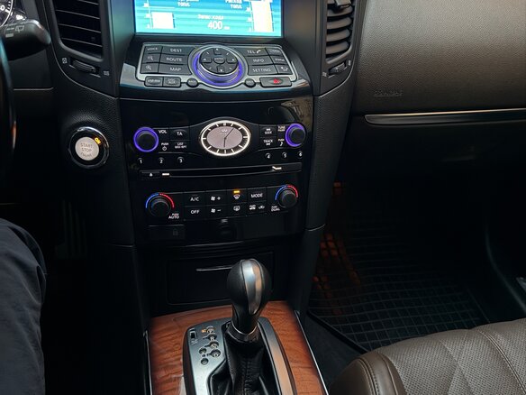 2016 Infiniti QX70, чёрный, 2500000 рублей - вид 11
