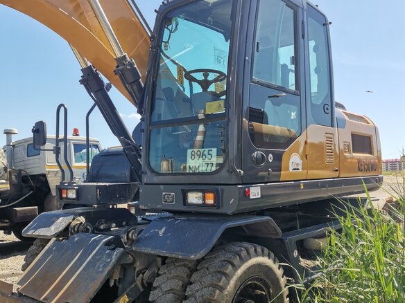 2022 XCMG XE150W, жёлтый, 6600000 рублей - вид 1