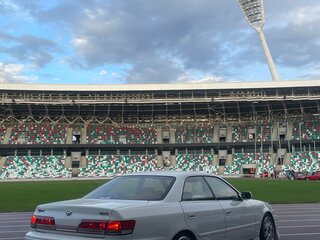 1998 Toyota Mark II VIII (X100), белый, 690000 рублей, вид 4