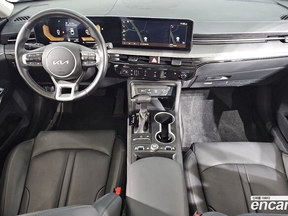 2025 Kia K5 LPi III Рестайлинг, чёрный, 2435000 рублей - вид 6