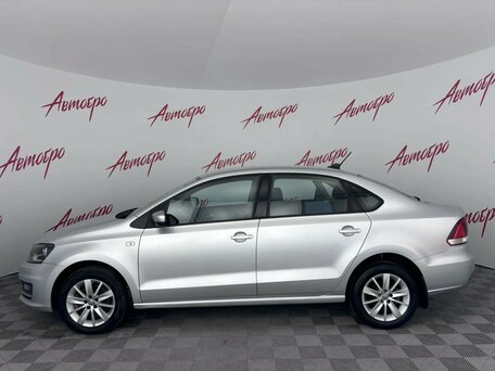 2017 Volkswagen Polo V Рестайлинг, серебристый, 1210000 рублей, вид 2