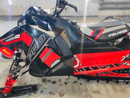 2017 Polaris 800 PRO-RMK, красный, 750000 рублей, вид 3