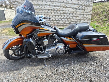 2011 Harley-Davidson CVO Street Glide, чёрный, 850000 рублей, вид 3