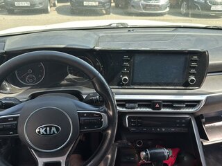 2021 Kia K5 III, белый, 1500000 рублей, вид 5