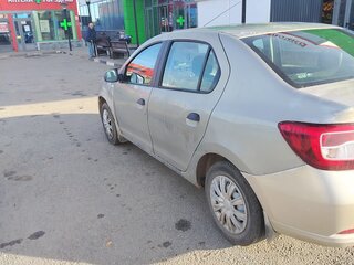 2014 Renault Logan II, серый, 290000 рублей, вид 4
