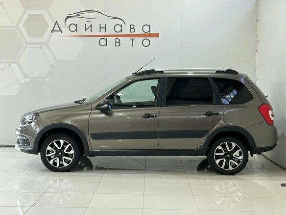 2026 Lada (ВАЗ) Granta Cross I Рестайлинг, коричневый, 1225000 рублей - вид 2