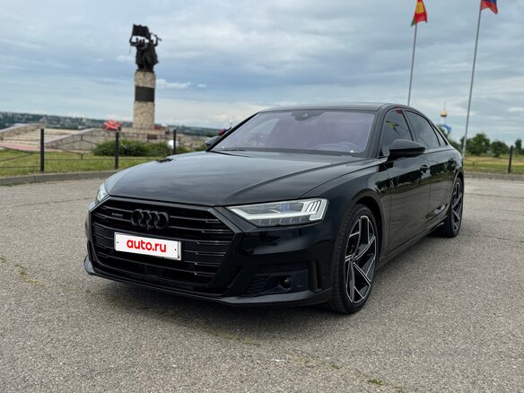 2022 Audi A8 Long 55 TFSI IV (D5), чёрный - вид 1