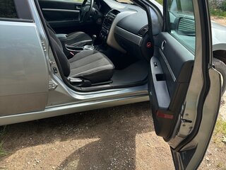 2007 Mitsubishi Galant IX Рестайлинг, серый, 350000 рублей, вид 4