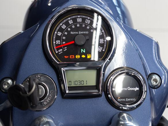 2026 Royal Enfield Classic 650, синий, 703000 рублей - вид 18