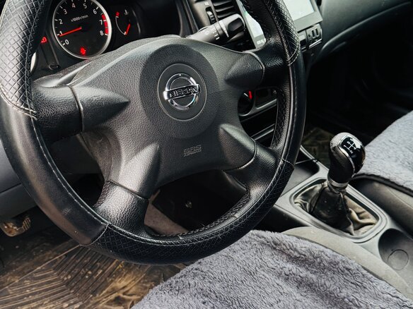 2005 Nissan Almera II (N16) Рестайлинг, серый, 220000 рублей - вид 3
