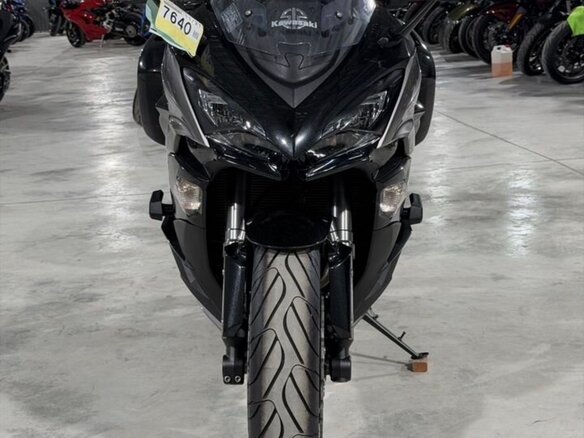 2017 Kawasaki Ninja 1000, серый, 1050000 рублей - вид 9