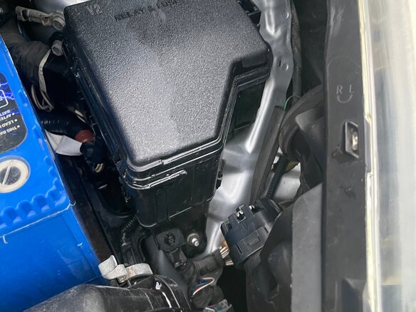 2012 Toyota Ractis II, серый - вид 9
