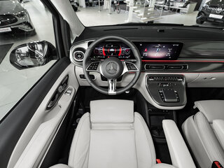 2026 Mercedes-Benz V-Класс Long 300 d длинный III (W447) Рестайлинг 2, чёрный, 14832000 рублей, вид 2