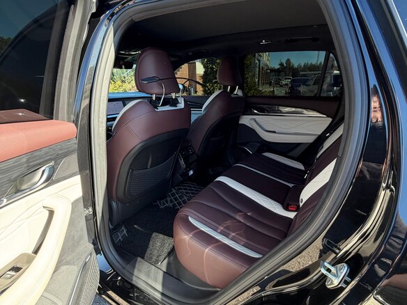 2024 Geely Monjaro I, чёрный, 3200000 рублей - вид 11