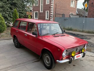 1982 Lada (ВАЗ) 2102, красный, 500000 рублей, вид 2