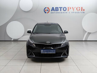 2021 Kia Rio IV Рестайлинг, чёрный, 1619000 рублей, вид 3