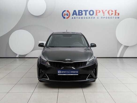 2021 Kia Rio IV Рестайлинг, чёрный, 1619000 рублей - вид 2