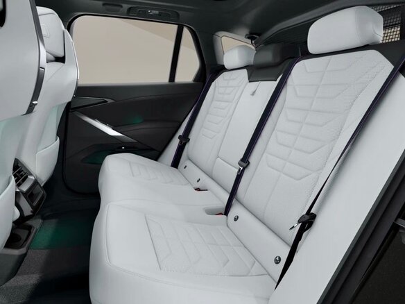 2026 BMW X5 40 V (G65), чёрный, 19000000 рублей - вид 11