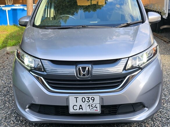 2017 Honda Freed Freed+ II, серебристый - вид 5