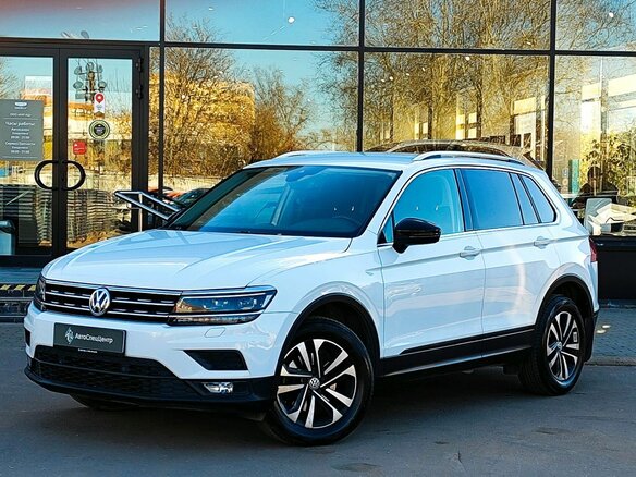2020 Volkswagen Tiguan II, белый, 2479000 рублей
