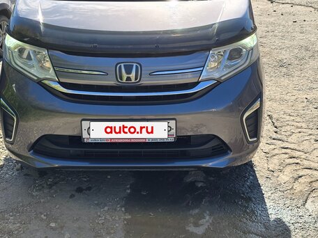 2015 Honda Stepwgn V, серый, 1850000 рублей, вид 1