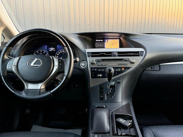 2014 Lexus RX 270 III Рестайлинг, белый, 2650000 рублей - вид 10