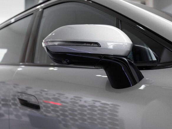 2026 Omoda C7, серебристый, 3099000 рублей - вид 9