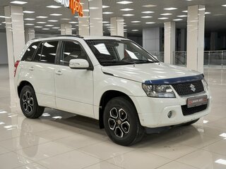 2011 Suzuki Grand Vitara II Рестайлинг, белый, 825000 рублей, вид 3