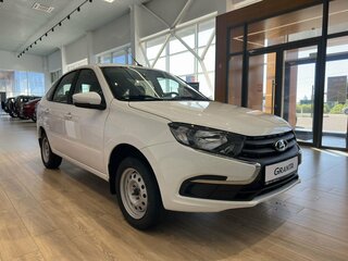 2026 Lada (ВАЗ) Granta I Рестайлинг, белый, 1098000 рублей, вид 3