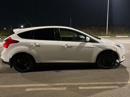 2014 Ford Focus III, белый, 400000 рублей, вид 4