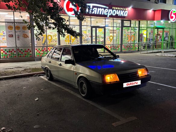 2002 Lada (ВАЗ) 21099, серебристый, 230000 рублей - вид 8