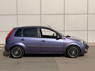 2006 Ford Fiesta Mk5, фиолетовый, 399000 рублей, вид 5