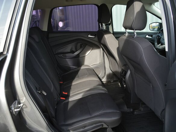 2017 Ford Kuga II Рестайлинг, серый, 1549888 рублей - вид 15