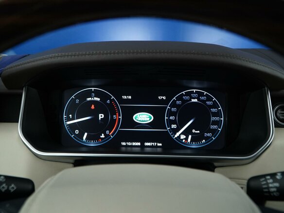 2016 Land Rover Range Rover IV, серый, 4199046 рублей - вид 24